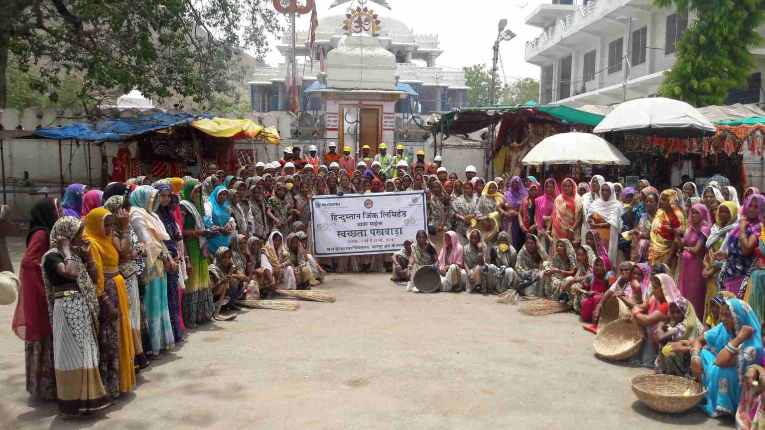 Campaigning on Swachata Saptaah (cleanliness week)